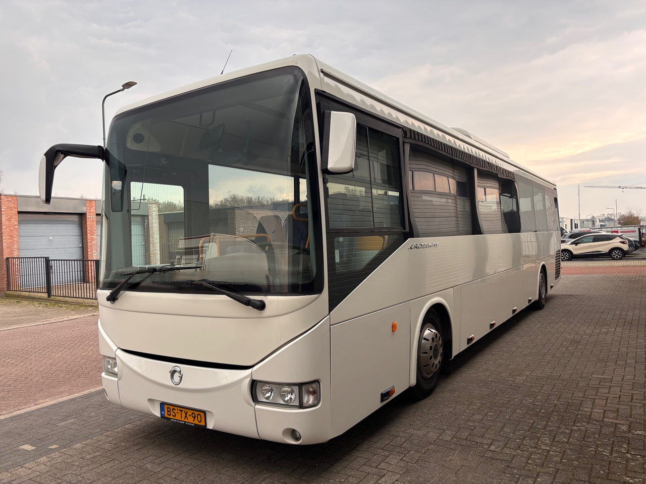 IVECO irisbus crosway - باص النقل بين المدن: صور 3 IVECO irisbus crosway - باص النقل بين المدن: صور 3