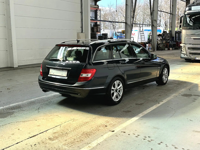 Mercedes-Benz C-Klasse C200 CDI / MOTORPROBLEEM /PROBLEME DE MOTEUR / MOTORPROBLEM - سيارة: صور 5 Mercedes-Benz C-Klasse C200 CDI / MOTORPROBLEEM /PROBLEME DE MOTEUR / MOTORPROBLEM - سيارة: صور 5