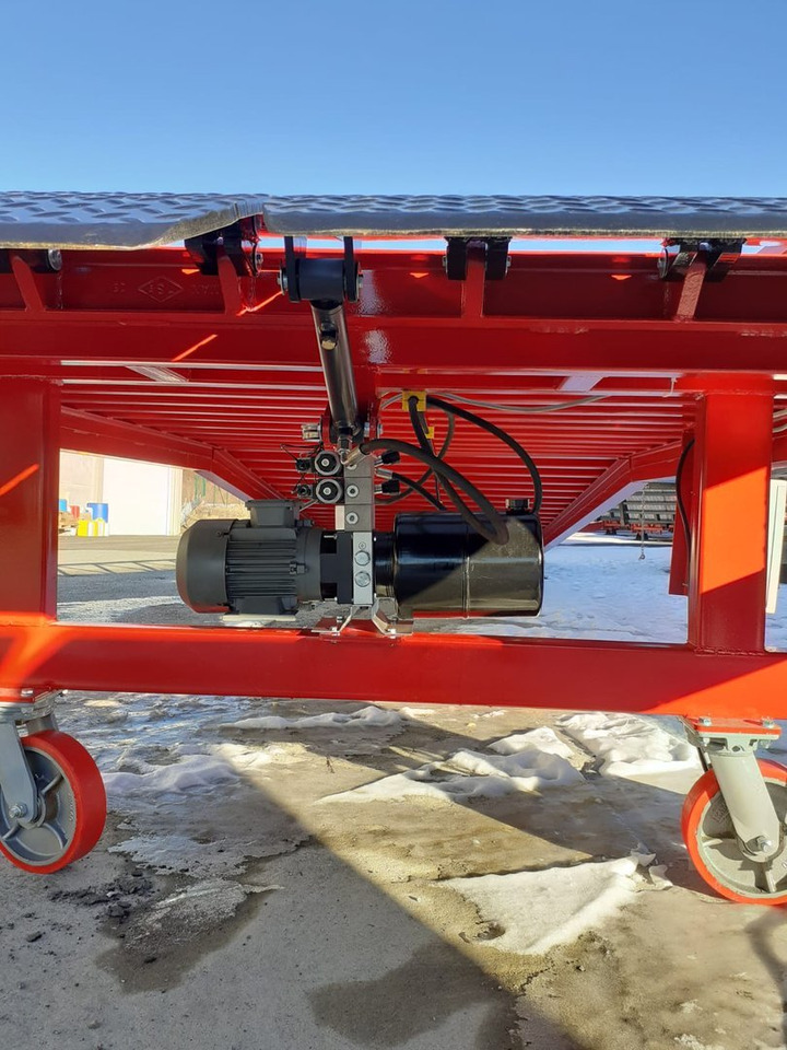جديد منحدر تحميل Loading Ramp with with electric tilting bridge -  AZ RAMP - STAR- 15T-ZR-E. 15 ton capacity: صور 6