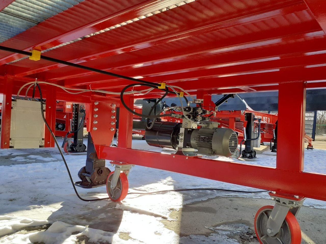 جديد منحدر تحميل Loading Ramp with with electric tilting bridge -  AZ RAMP - STAR- 15T-ZR-E. 15 ton capacity: صور 5