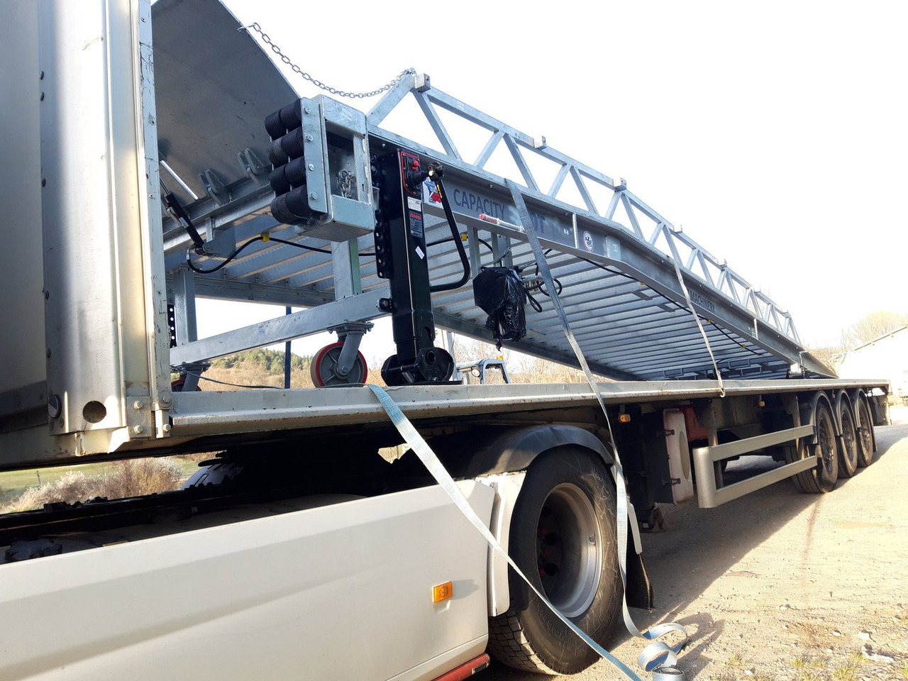 جديد منحدر تحميل Loading Ramp with with hydraulic tilting bridge -  AZ RAMP - STAR- 12T FULL GALVA: صور 16