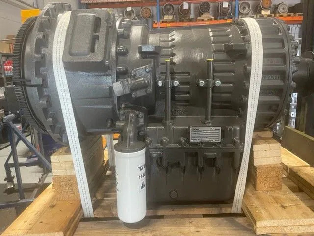 Volvo PT1761A - علبة التروس: صور 1 Volvo PT1761A - علبة التروس: صور 1