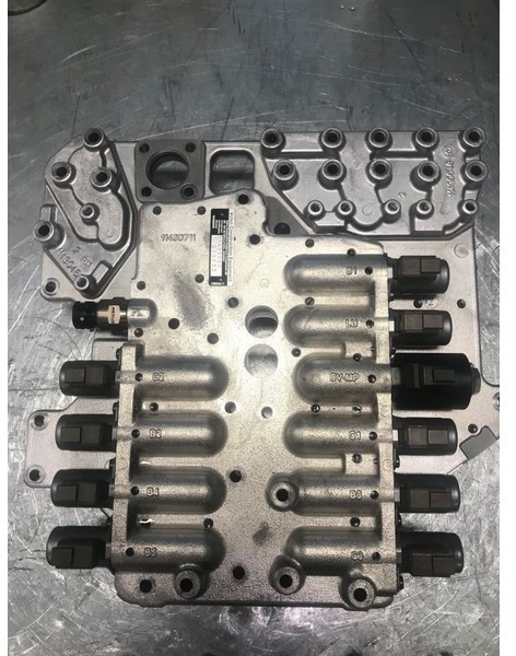 Volvo Rebuilt valve block voe11430000 PT2509 oem 22401 22671 - كتلة التحكم - آلات البناء: صور 1 Volvo Rebuilt valve block voe11430000 PT2509 oem 22401 22671 - كتلة التحكم - آلات البناء: صور 1