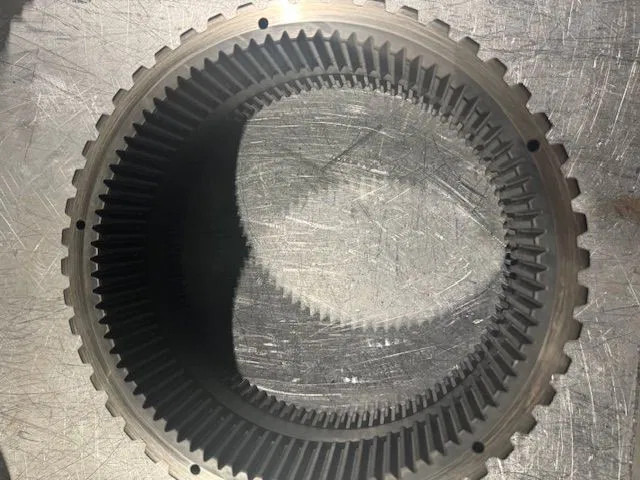 Volvo Ringgear, PT1560, 1860, 1660, 1562, 1862, 1760,1761, 1761A, 1563, 1863, 1509, 2519, 2529, - علبة التروس: صور 3 Volvo Ringgear, PT1560, 1860, 1660, 1562, 1862, 1760,1761, 1761A, 1563, 1863, 1509, 2519, 2529, - علبة التروس: صور 3