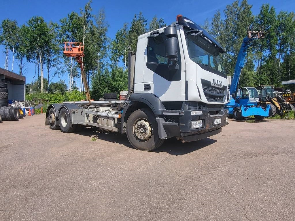 Iveco Stralis-360 - شاحنة - نظام الكابلات: صور 1 Iveco Stralis-360 - شاحنة - نظام الكابلات: صور 1