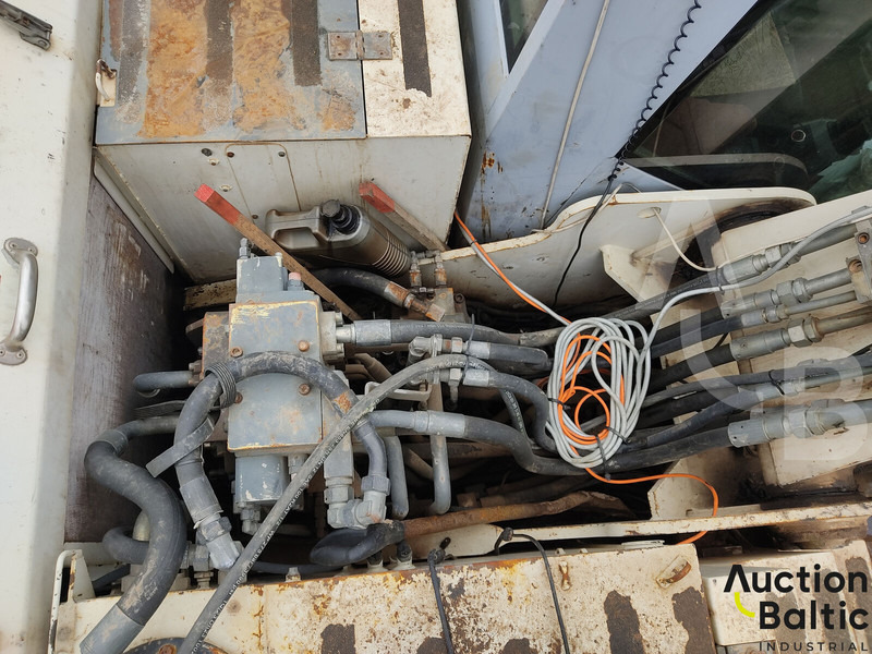 حفارات زحافة Atlas-Terex TC210LC: صور 16 حفارات زحافة Atlas-Terex TC210LC: صور 16