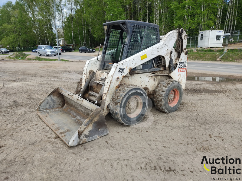 Bobcat S 250 - شيول صغير: صور 2 Bobcat S 250 - شيول صغير: صور 2