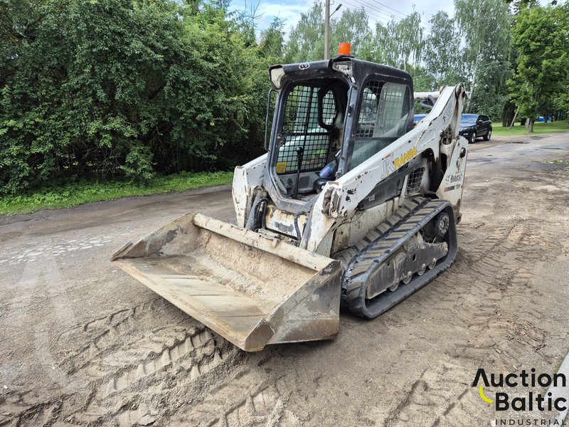Bobcat T 590 - اللودر المجنزر: صور 1 Bobcat T 590 - اللودر المجنزر: صور 1