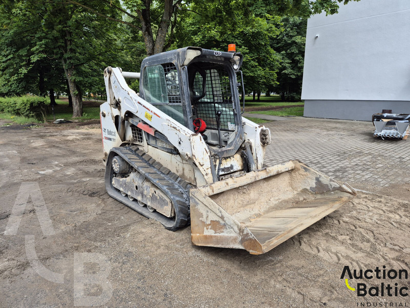 Bobcat T 590 - اللودر المجنزر: صور 2 Bobcat T 590 - اللودر المجنزر: صور 2