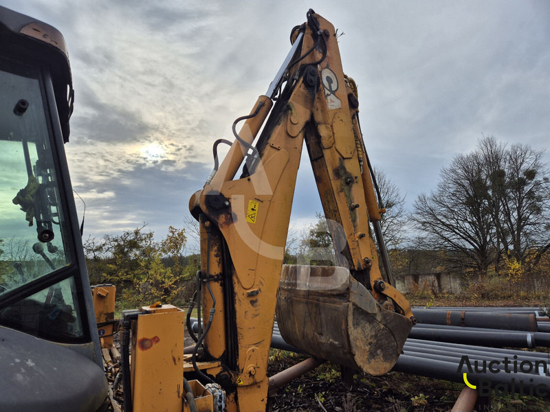 Case 695 SR-4 PS - حفار متعدد الاستخدام: صور 4 Case 695 SR-4 PS - حفار متعدد الاستخدام: صور 4