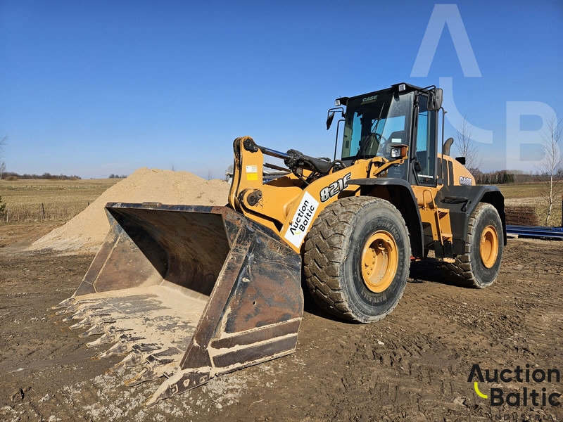 Case 821 F - اللودر بعجل: صور 1 Case 821 F - اللودر بعجل: صور 1