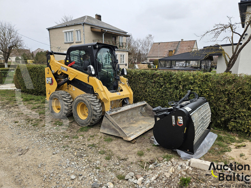 Caterpillar 242 D 3 - شيول صغير: صور 2 Caterpillar 242 D 3 - شيول صغير: صور 2