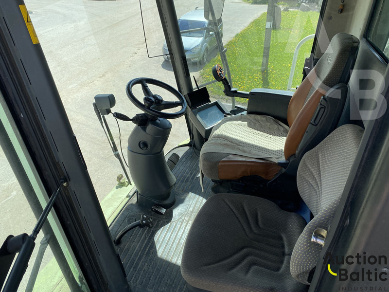 Claas Lexion 570 - حصادة شاملة: صور 5 Claas Lexion 570 - حصادة شاملة: صور 5