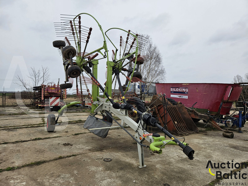 Claas Liner 2600 - لمّامَة القش: صور 1 Claas Liner 2600 - لمّامَة القش: صور 1