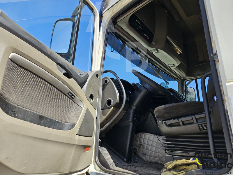 DAF XF105.460 - شاحنة جرار: صور 5 DAF XF105.460 - شاحنة جرار: صور 5