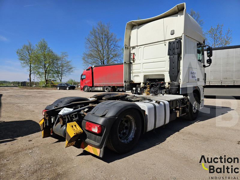 DAF XF105.460 - شاحنة جرار: صور 4 DAF XF105.460 - شاحنة جرار: صور 4