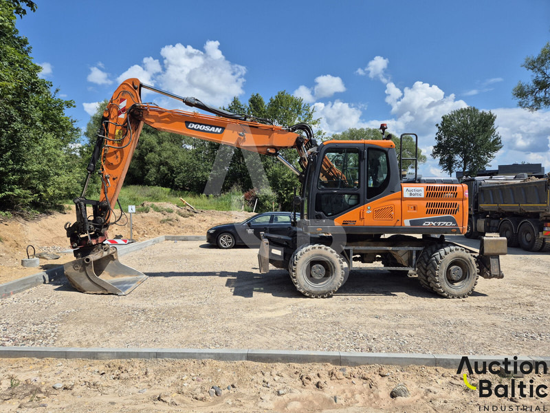 Doosan DX 170 W-5 - حفارة على عجلات: صور 2 Doosan DX 170 W-5 - حفارة على عجلات: صور 2