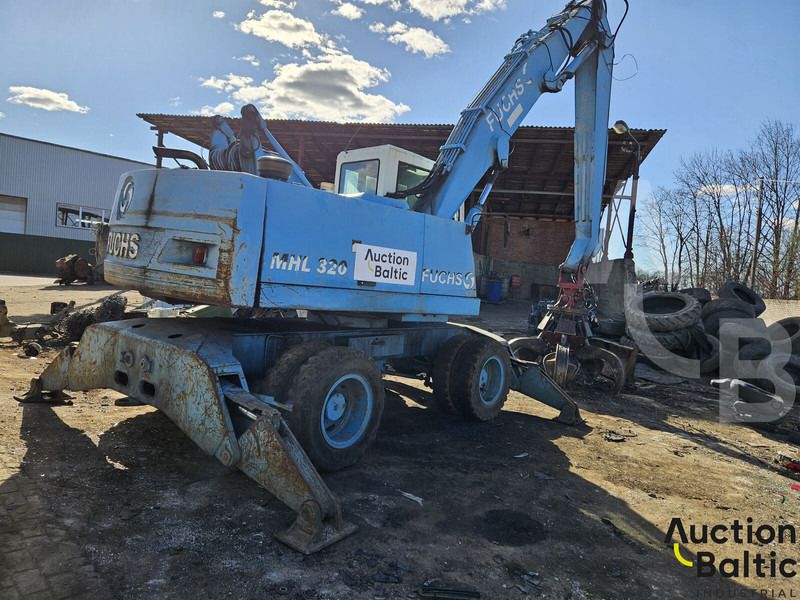 Fuchs MHL 320 - حفارة على عجلات: صور 3 Fuchs MHL 320 - حفارة على عجلات: صور 3