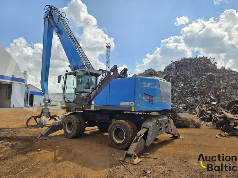 Fuchs MHL 350 - حفارة على عجلات: صور 3 Fuchs MHL 350 - حفارة على عجلات: صور 3