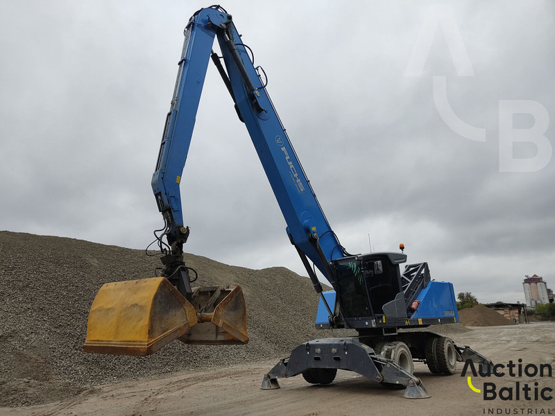 Fuchs MHL 350 - حفارة النقل والشحن: صور 2 Fuchs MHL 350 - حفارة النقل والشحن: صور 2