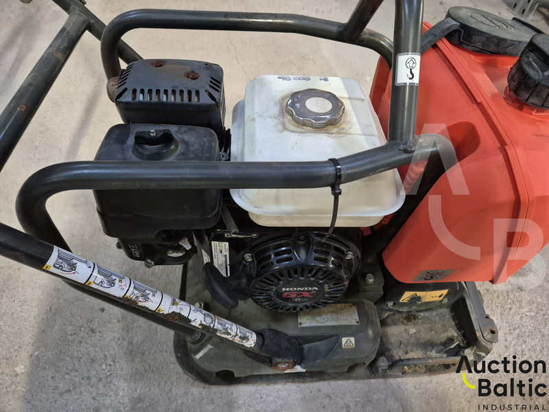 Husqvarna LF80 - صفائح اهتزازية: صور 5 Husqvarna LF80 - صفائح اهتزازية: صور 5