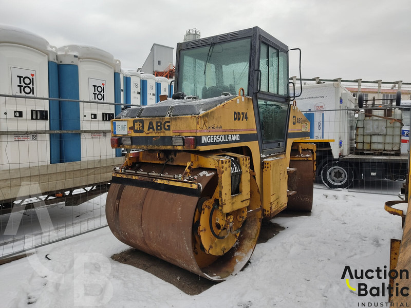 Ingersoll Rand DD74 - مدحلة: صور 1 Ingersoll Rand DD74 - مدحلة: صور 1