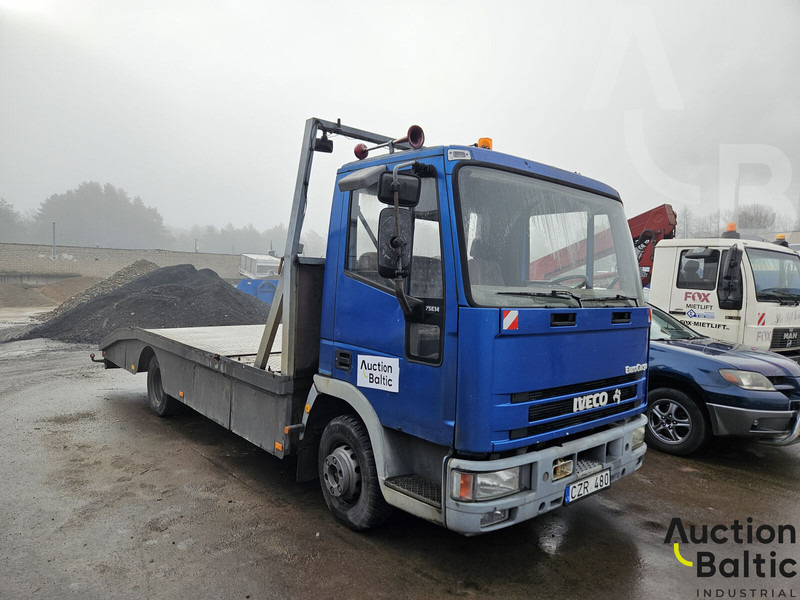 Iveco 75E14 - سيارة السحب للتصليح: صور 2 Iveco 75E14 - سيارة السحب للتصليح: صور 2