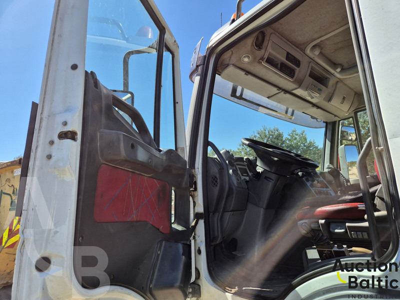 Iveco AD 260T - قلابات: صور 5 Iveco AD 260T - قلابات: صور 5
