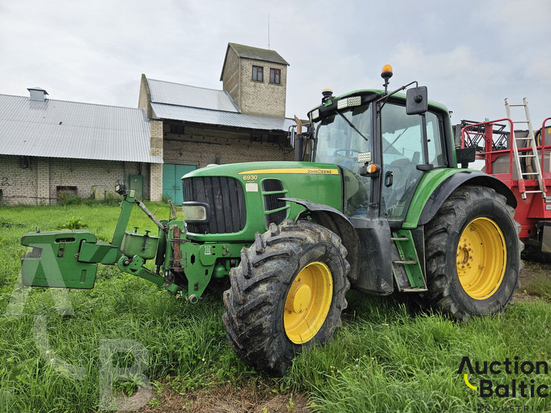 John Deere 6930 Premium - جرار: صور 1 John Deere 6930 Premium - جرار: صور 1