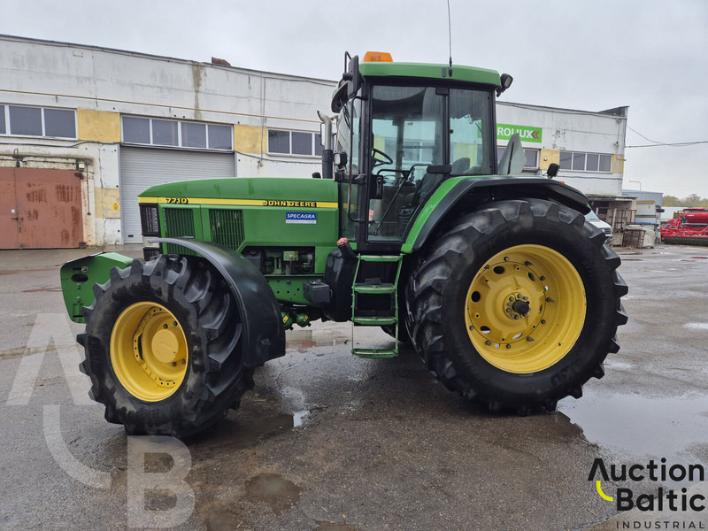 John Deere 7710 - جرار: صور 3 John Deere 7710 - جرار: صور 3