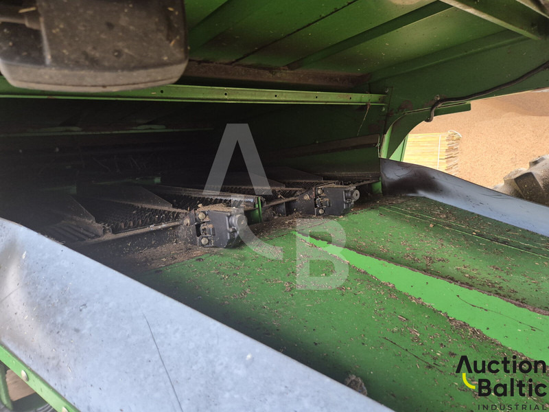 حصادة شاملة لنقل الطعام John Deere 9540: صور 19 حصادة شاملة لنقل الطعام John Deere 9540: صور 19