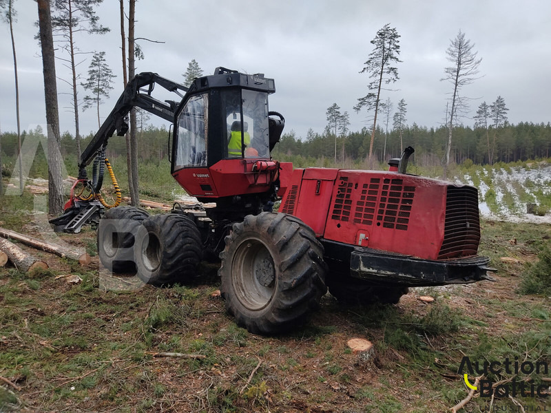 Komatsu Valmet 911.3 - آلة حصاد: صور 4 Komatsu Valmet 911.3 - آلة حصاد: صور 4