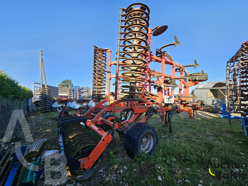 Kuhn CULTIM 6500 - مسلفة: صور 4 Kuhn CULTIM 6500 - مسلفة: صور 4