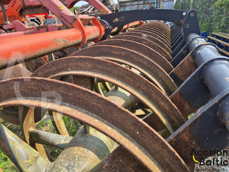 Kuhn CULTIM6500 - مسلفة: صور 5 Kuhn CULTIM6500 - مسلفة: صور 5