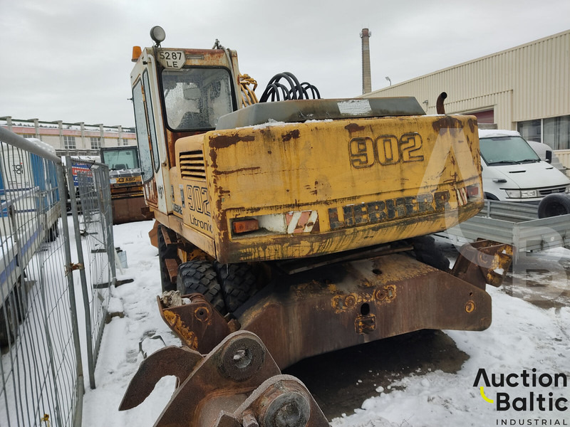 Liebherr 902 Litronic - حفارة على عجلات: صور 4 Liebherr 902 Litronic - حفارة على عجلات: صور 4