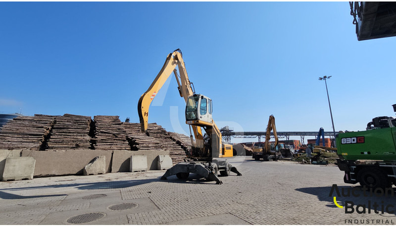 Liebherr A 924 C Litronic - حفارة على عجلات: صور 2 Liebherr A 924 C Litronic - حفارة على عجلات: صور 2