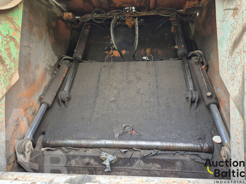 شاحنة القمامة MAN TGA26.310: صور 12 شاحنة القمامة MAN TGA26.310: صور 12