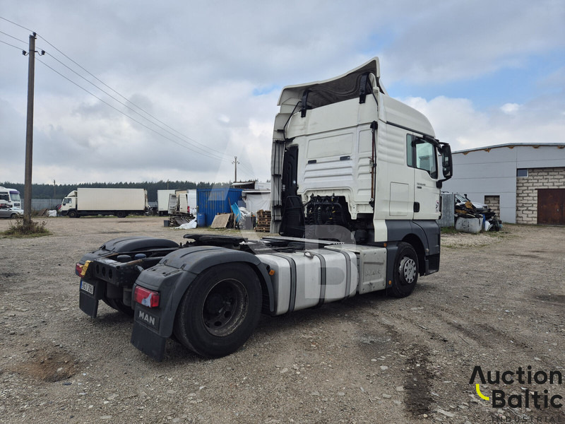 MAN TGX18.440 - شاحنة جرار: صور 4 MAN TGX18.440 - شاحنة جرار: صور 4