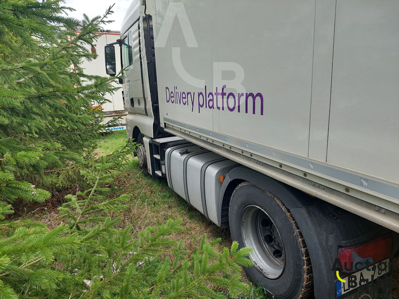 MAN TGX18.460 - شاحنة جرار: صور 4 MAN TGX18.460 - شاحنة جرار: صور 4