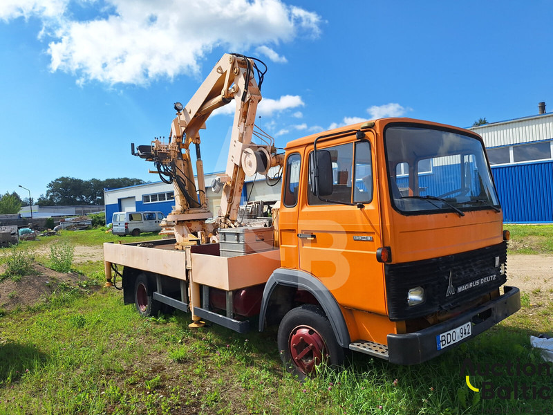 Magirus 130 M 8 - شاحنات مسطحة, شاحنة كرين: صور 1 Magirus 130 M 8 - شاحنات مسطحة, شاحنة كرين: صور 1