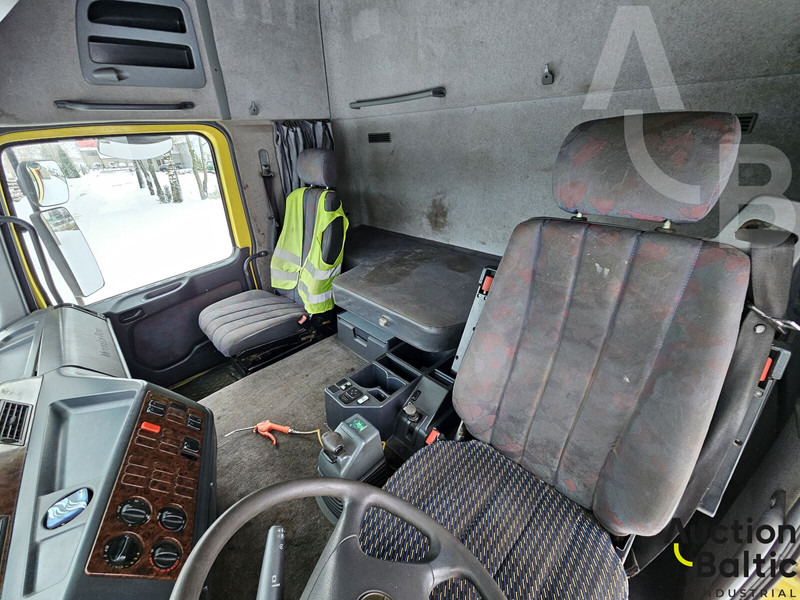 Mercedes-Benz 1831 - قلابات: صور 5 Mercedes-Benz 1831 - قلابات: صور 5