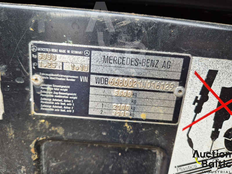 شاحنة ستارة Mercedes-Benz 609 D: صور 17