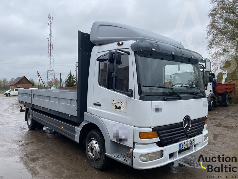 Mercedes-Benz 815 - شاحنات مسطحة: صور 2 Mercedes-Benz 815 - شاحنات مسطحة: صور 2