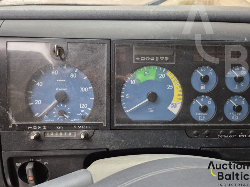 Mercedes-Benz 817 L - شاحنة ستارة: صور 5 Mercedes-Benz 817 L - شاحنة ستارة: صور 5