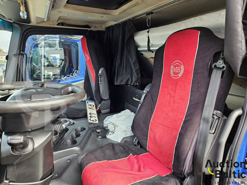 Mercedes-Benz Actros 1843 - الشاسيه شاحنة: صور 5 Mercedes-Benz Actros 1843 - الشاسيه شاحنة: صور 5