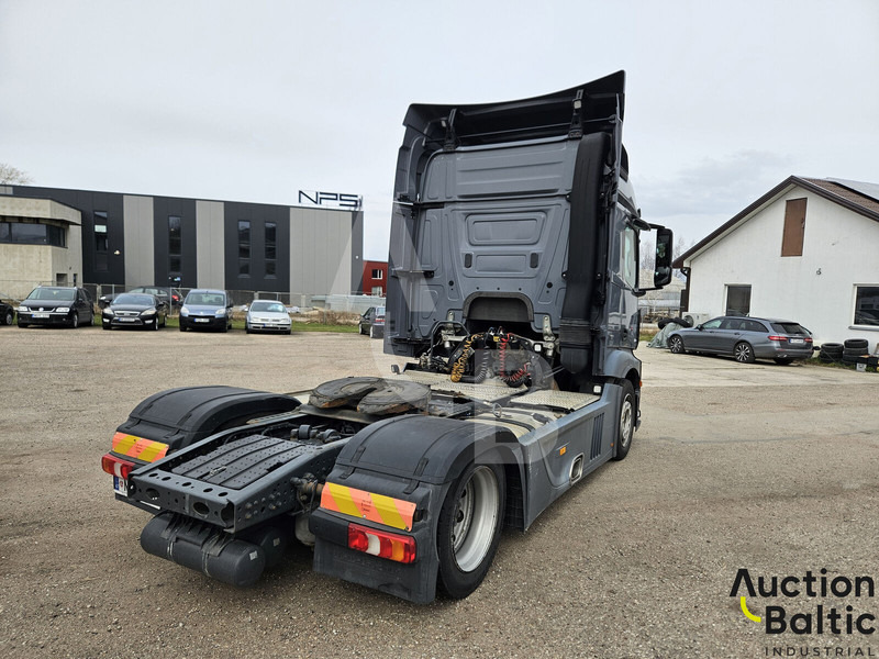 Mercedes-Benz Actros 1843 - شاحنة جرار: صور 4 Mercedes-Benz Actros 1843 - شاحنة جرار: صور 4
