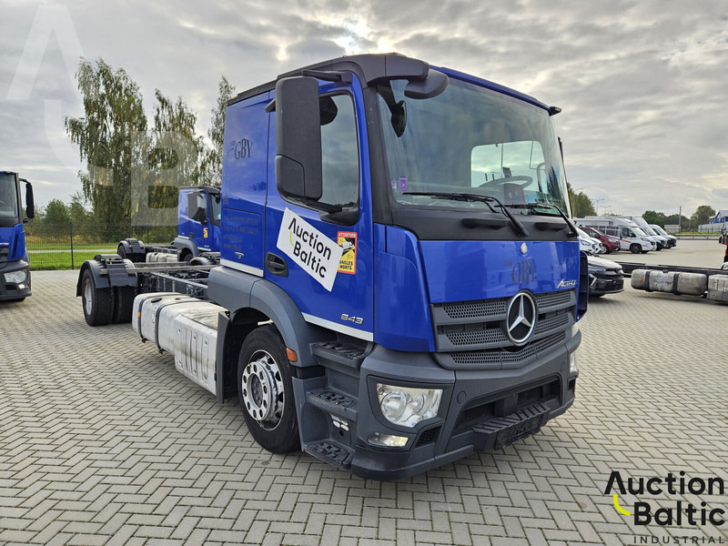 Mercedes-Benz Actros 1843 - الشاسيه شاحنة: صور 1 Mercedes-Benz Actros 1843 - الشاسيه شاحنة: صور 1
