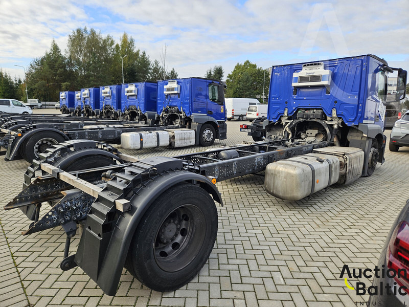 Mercedes-Benz Actros 1843 - الشاسيه شاحنة: صور 2 Mercedes-Benz Actros 1843 - الشاسيه شاحنة: صور 2