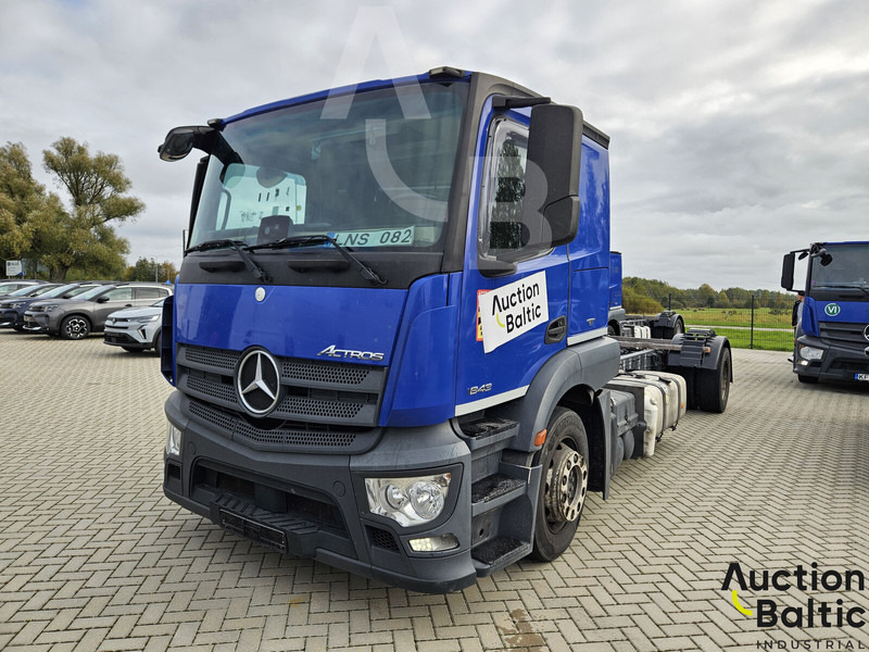 Mercedes-Benz Actros 1843 - الشاسيه شاحنة: صور 2 Mercedes-Benz Actros 1843 - الشاسيه شاحنة: صور 2
