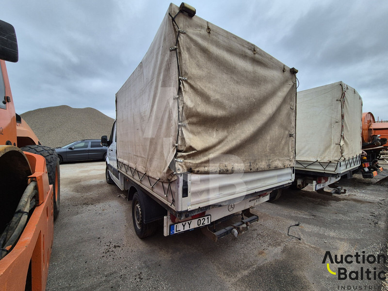 Mercedes-Benz Sprinter - الشاحنات الصغيرة ستائر: صور 4 Mercedes-Benz Sprinter - الشاحنات الصغيرة ستائر: صور 4